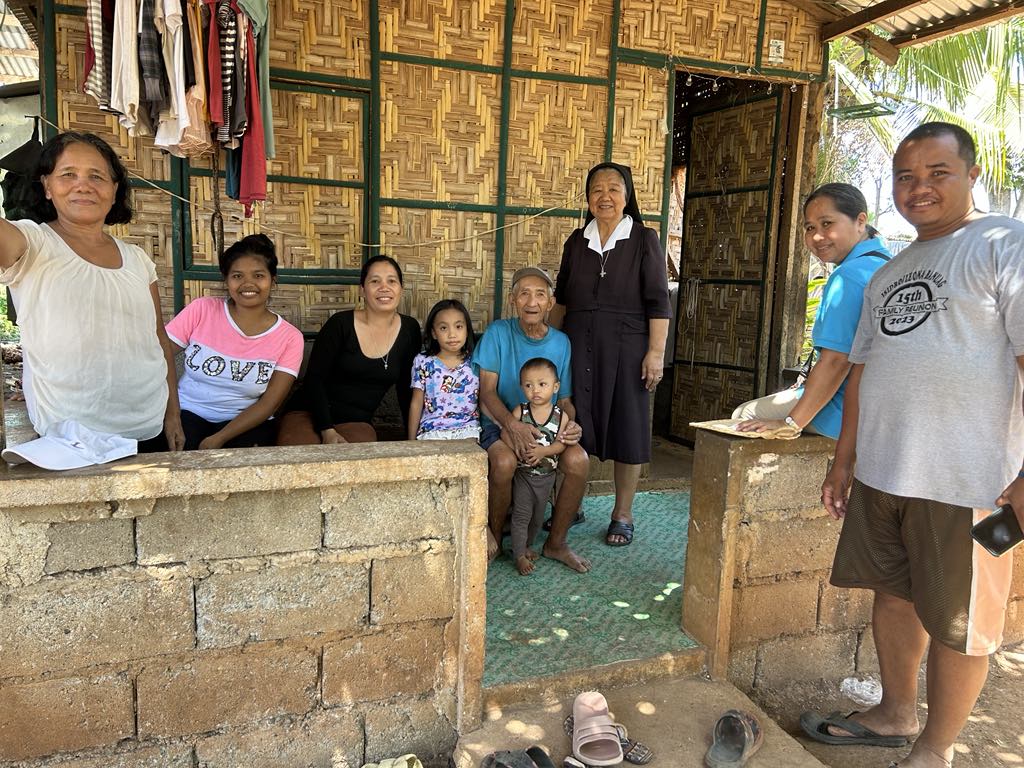A Graced Visit to the Sick and the Elderly at Purok 4, El Salvador