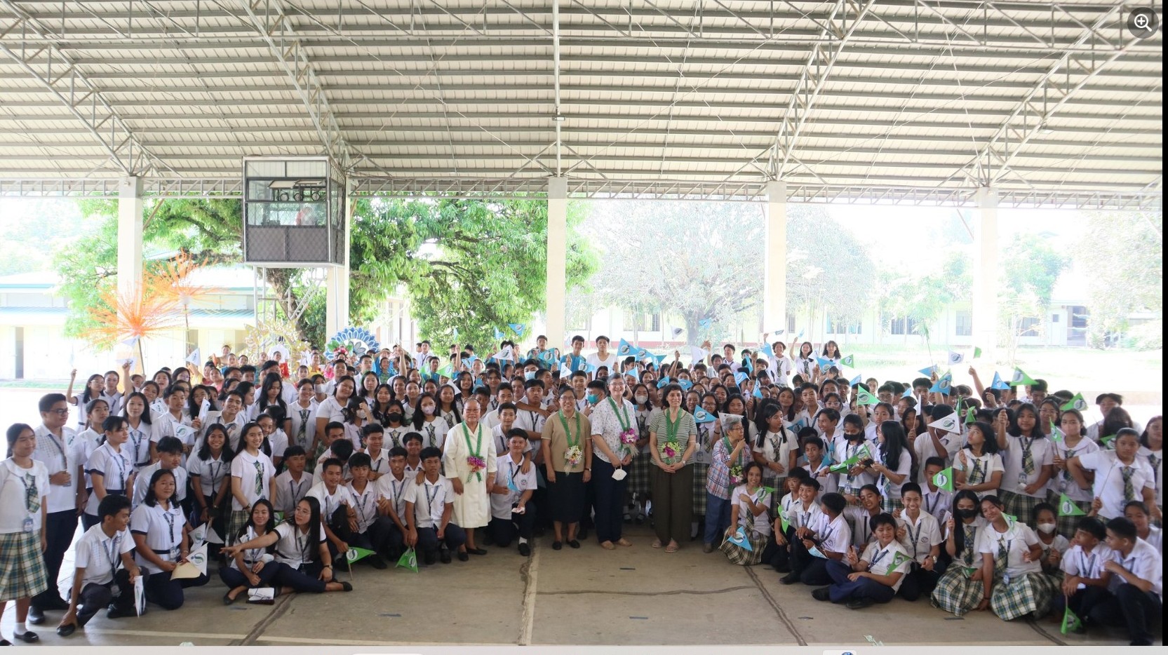 MOTHER GENERAL CROSSES THE ILOILO STRAIT TO GUIMARAS ISLAND – VISIT @ ST. JOSEPH SCHOOL-HIJAS DE JESUS
