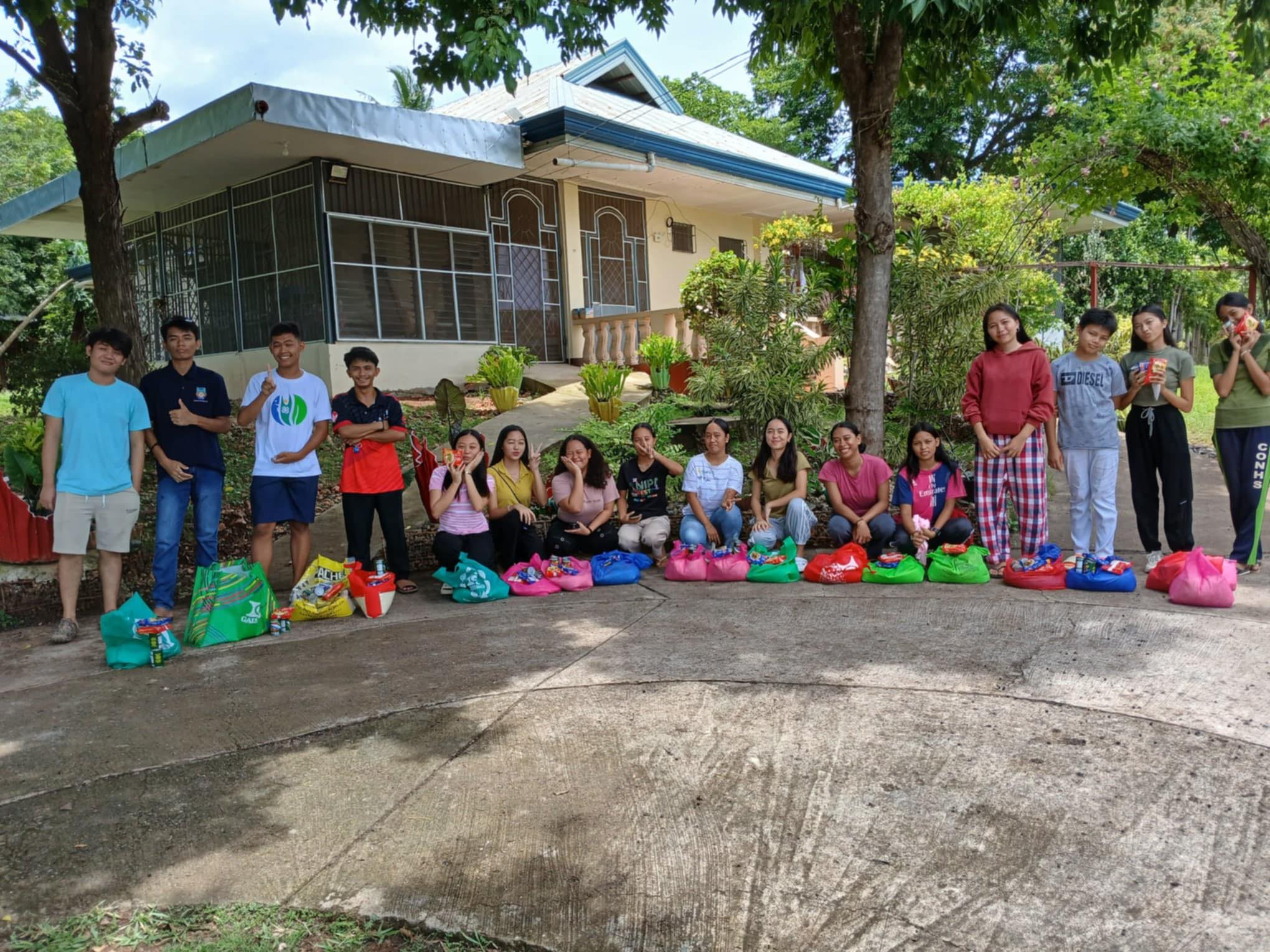 Community Celebrates Feast of Mother Candida with Joyful Activities at El Salvador
