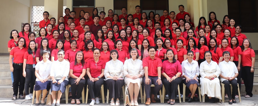 MO. GENERAL VISITS SACRED HEART SCHOOL – HIJAS DE JESUS, CEBU, PHILIPPINES