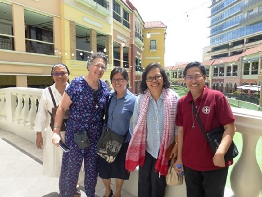 A DAY OUT WITH MOTHER GENERAL